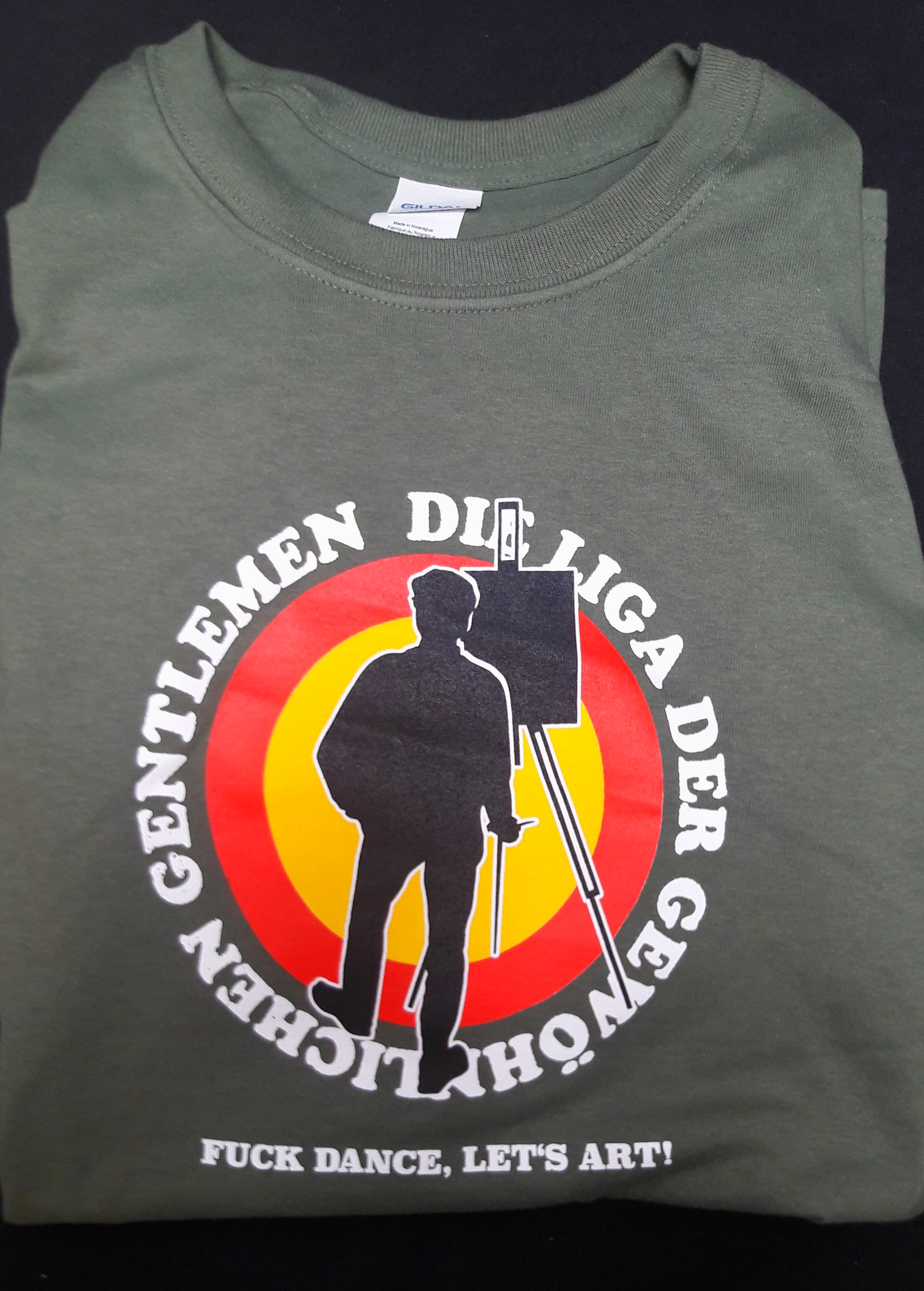 Die Liga der gewöhnlichen Gentlemen - T-Shirt / "Fuck Dance, Let´s Art!" (army green)